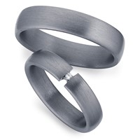 Bild von Ring Tantal-Carbon mit Diamant 0,015 CT W/Si Gr. 50-62